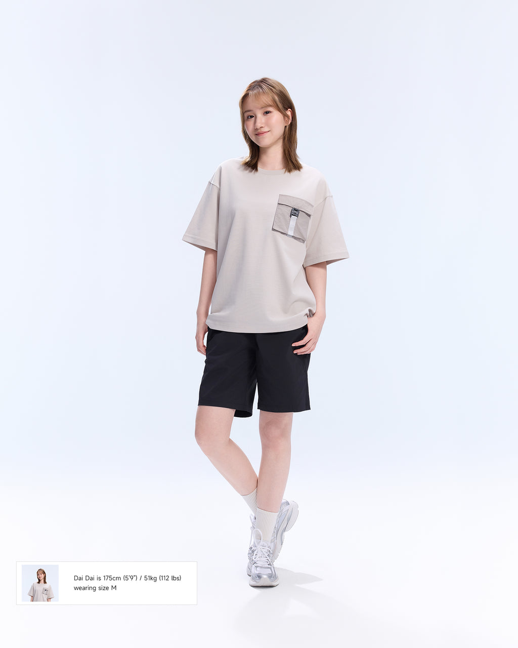 T-Shirt Poket Harian dengan Gaya Workwear