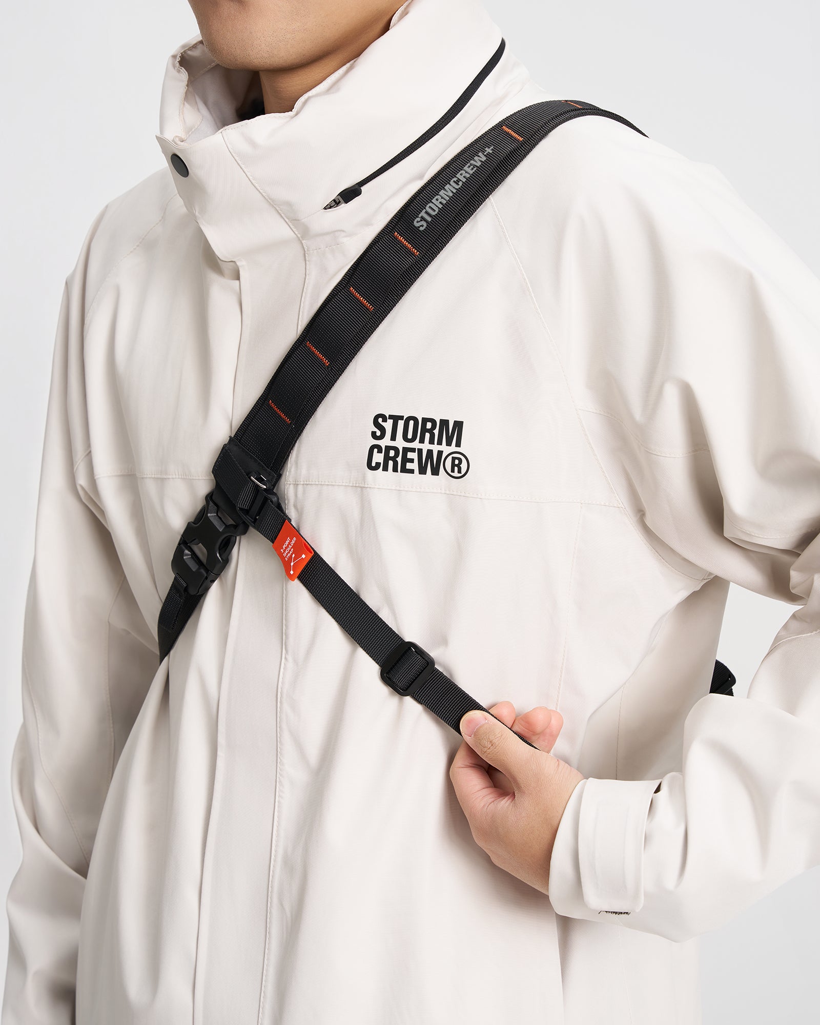 ROAM 5L Lightweight Sling Bag for Travel & Daily Carry