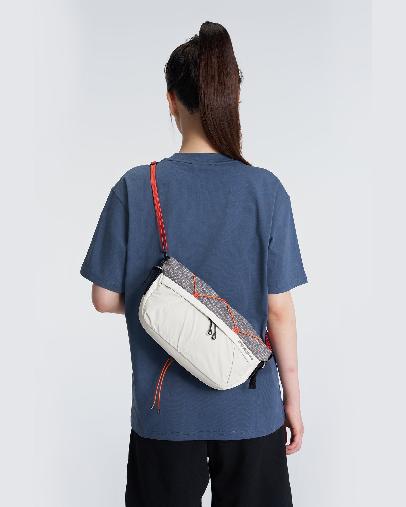 ROAM 2.5L Everyday Sling Bag for Daily Carry