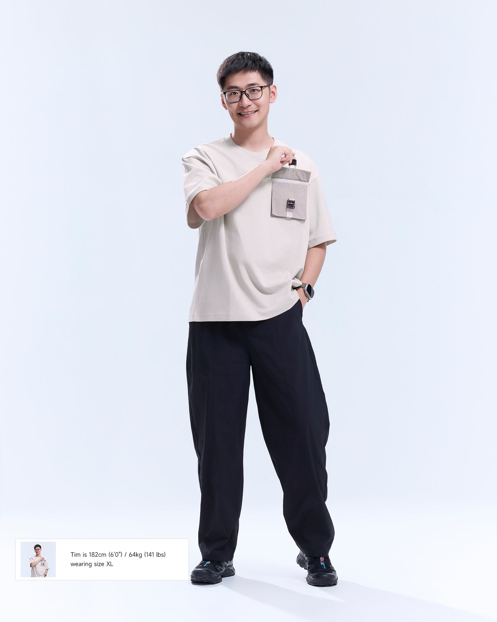 Alltags-T-Shirt mit Workwear-Tasche