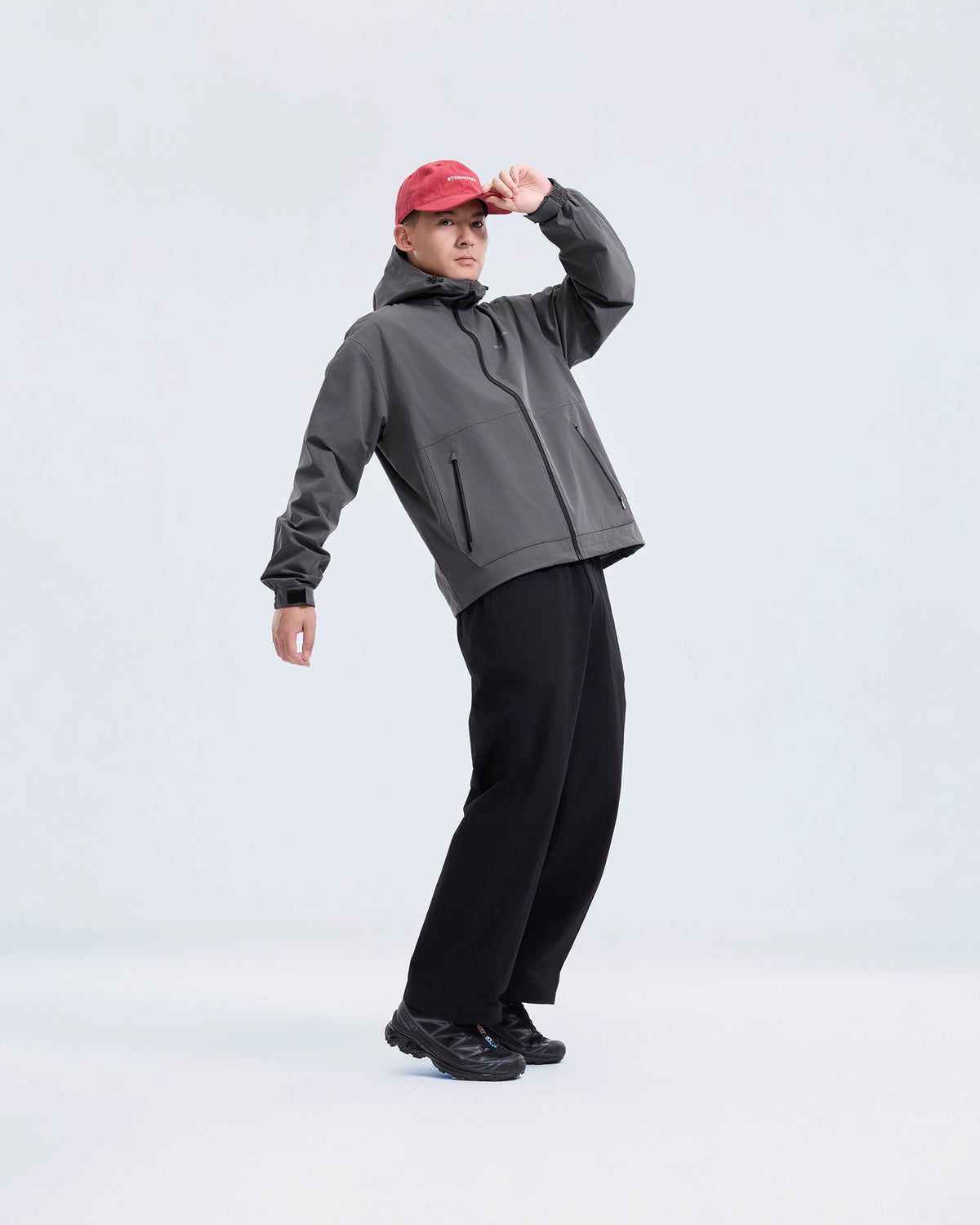Pantalones utilitarios de nailon de corte relajado