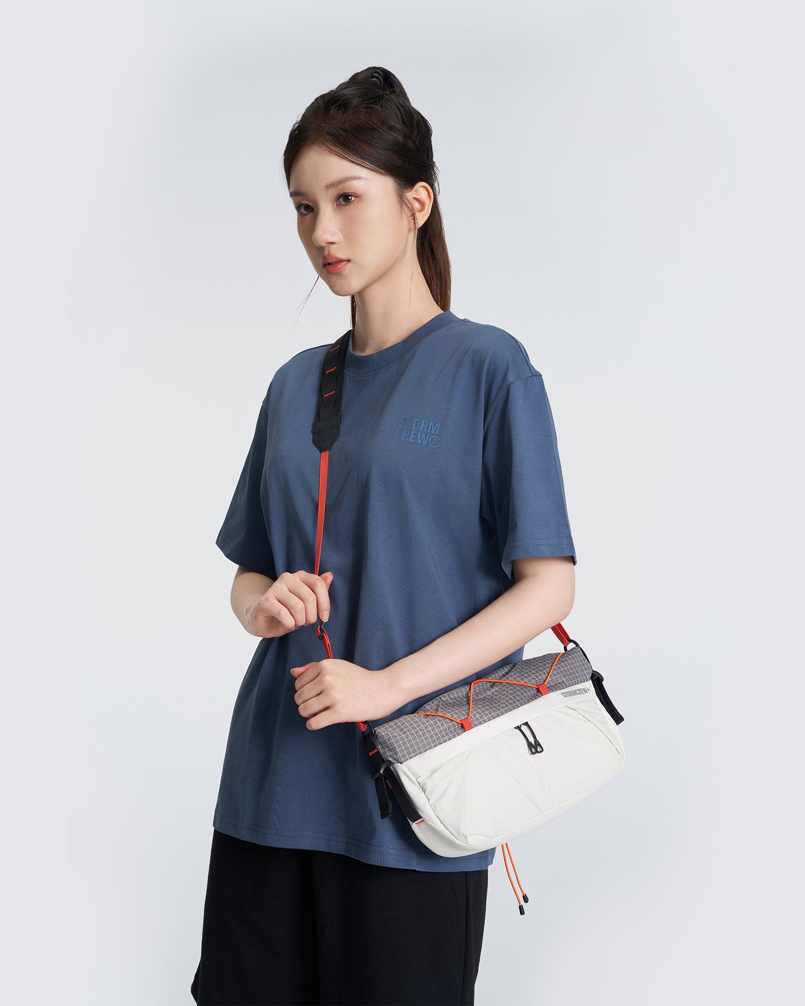 ROAM 2.5L Everyday Sling Bag for Daily Carry