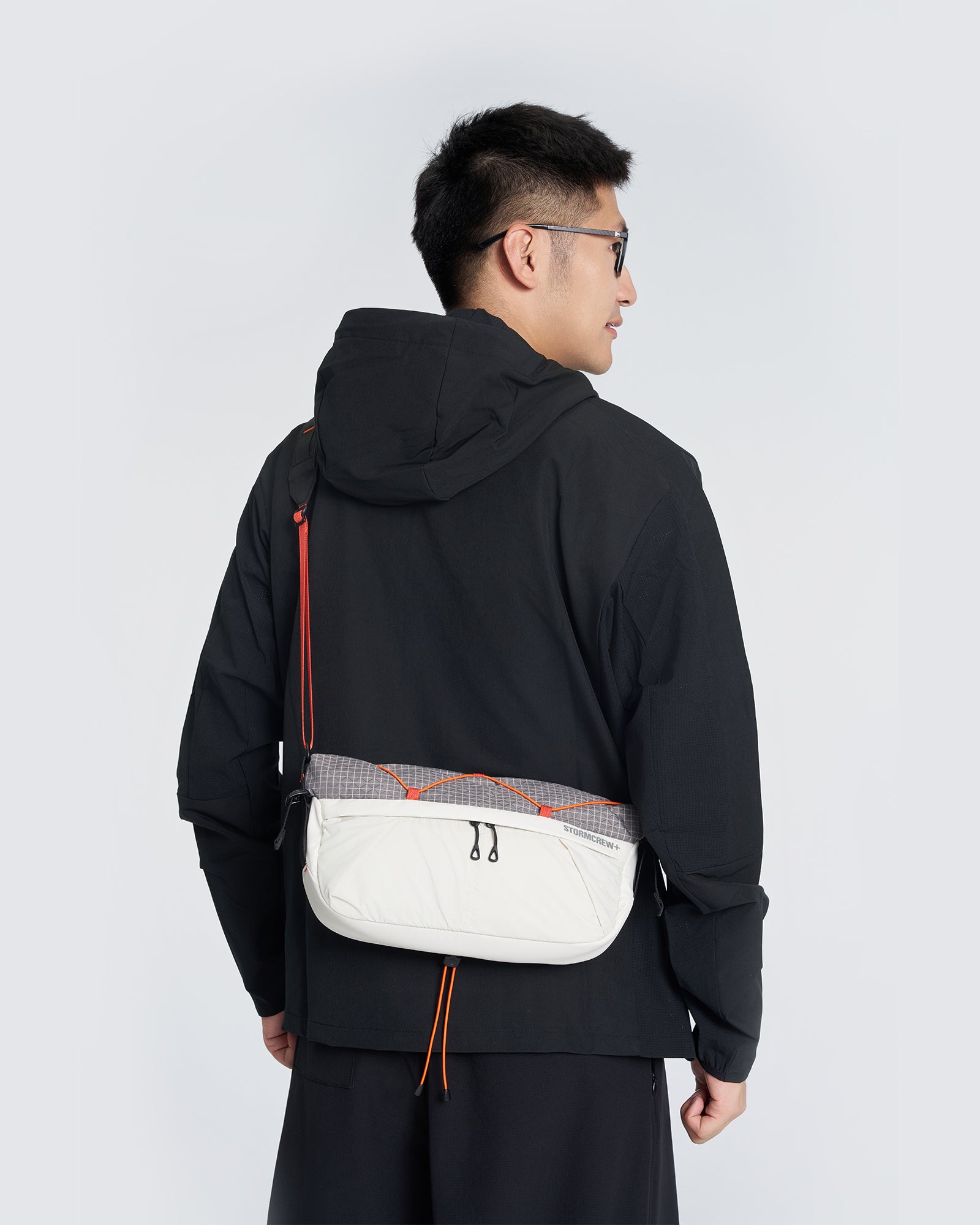 ROAM 2.5L Everyday Sling Bag for Daily Carry