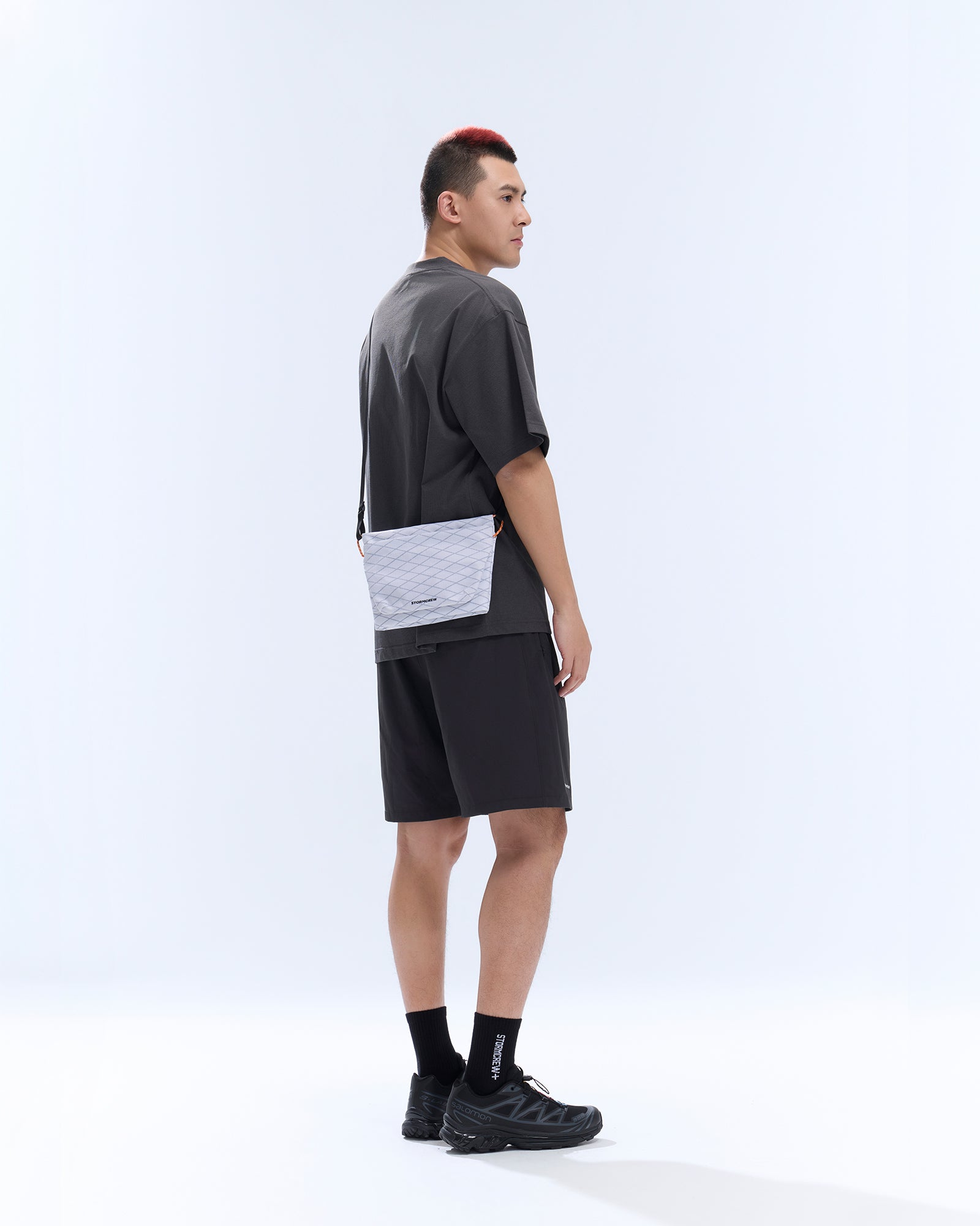 ROAM 1.5L Minimal Everyday Sling Bag